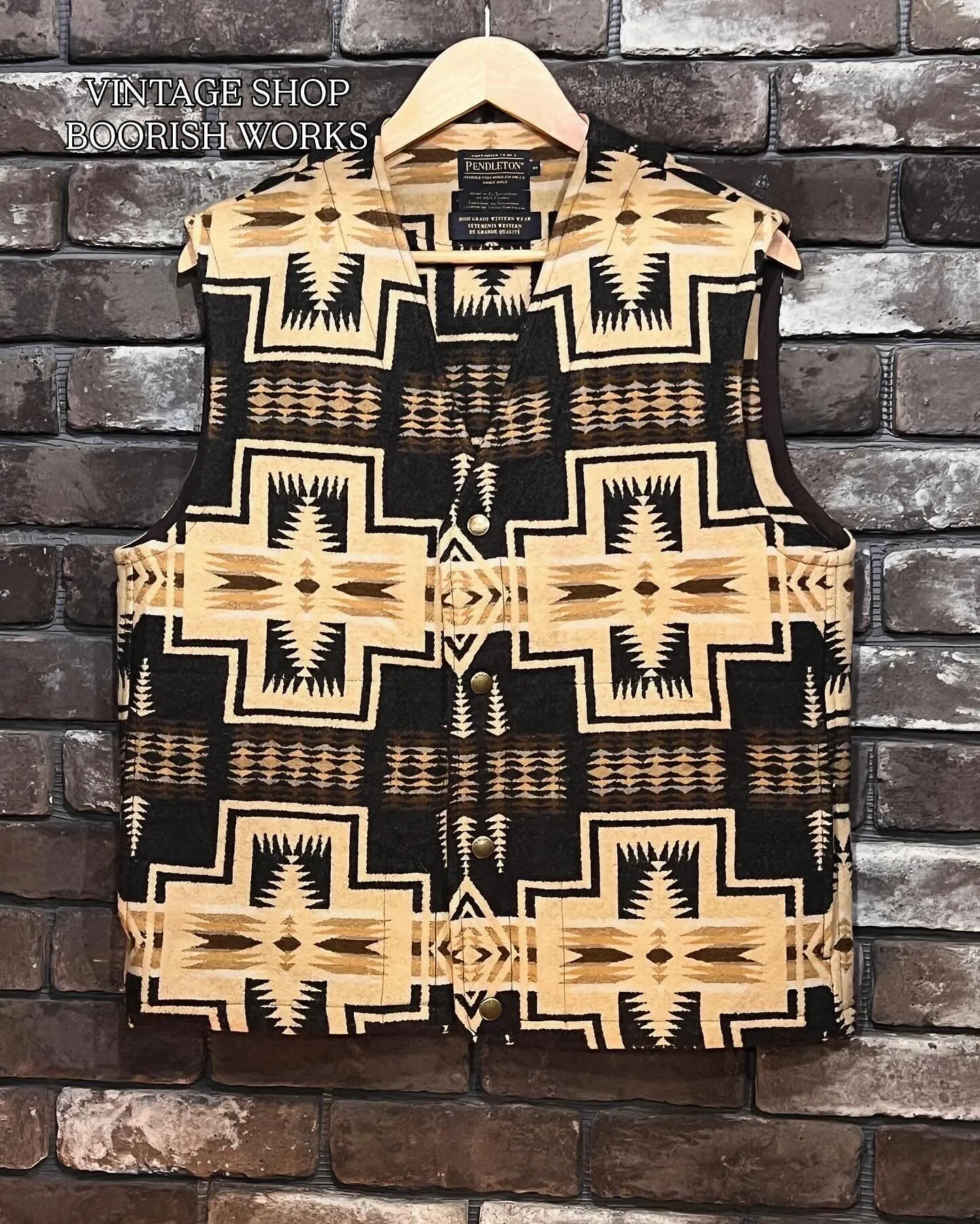 VINTAGE SHOP 