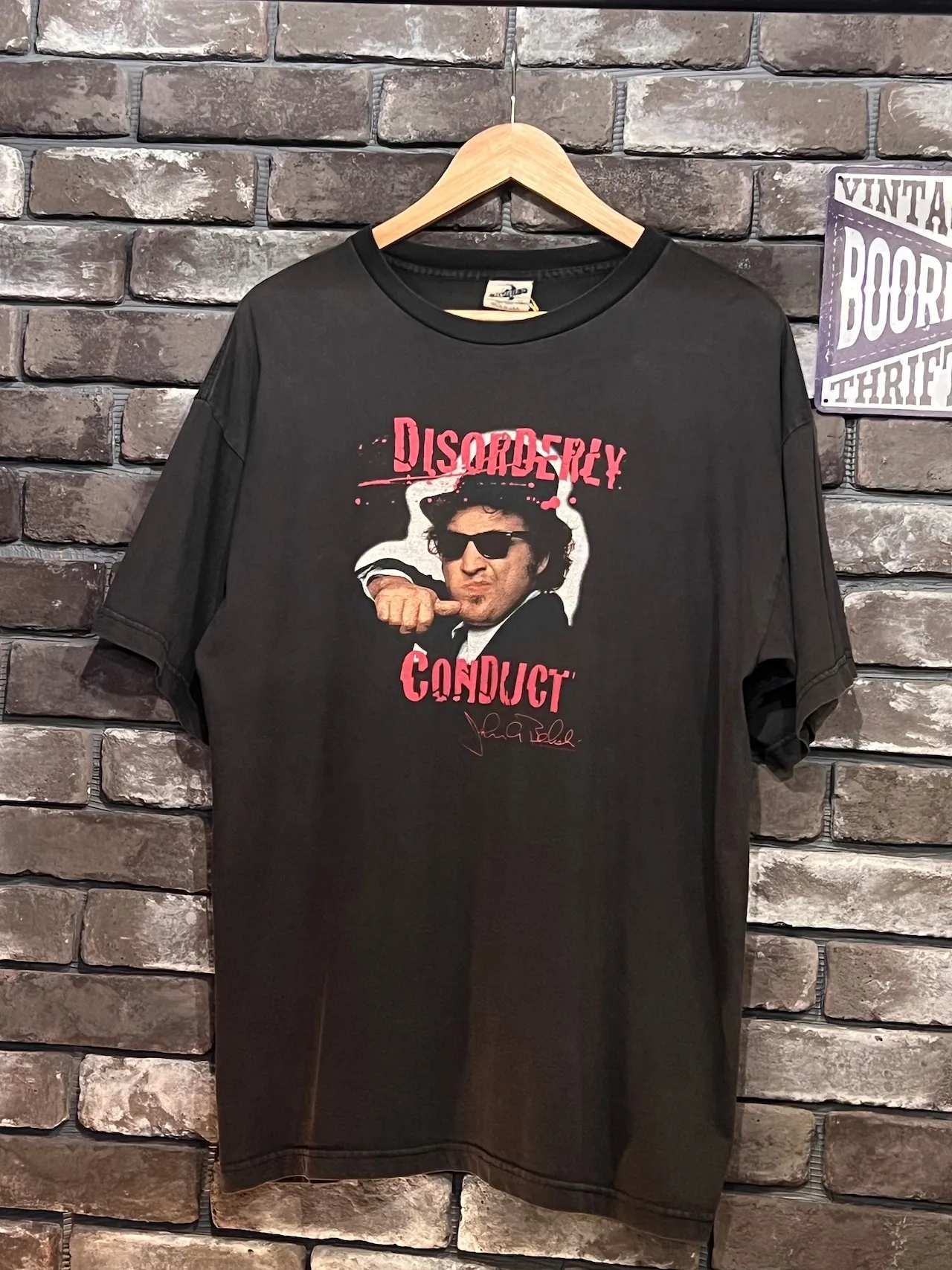 John Belushi “DISORDERLY CONDUCT” ヴィンテージTシャツ – CRONIESタグ付き