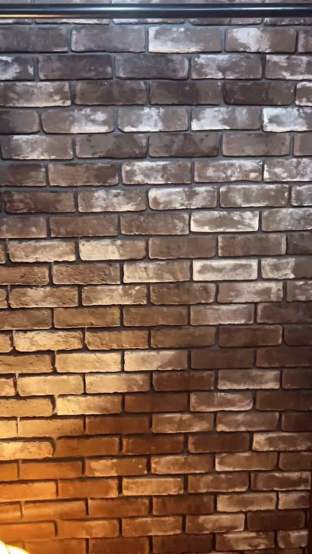 ⁡BOORISH WORKS です。